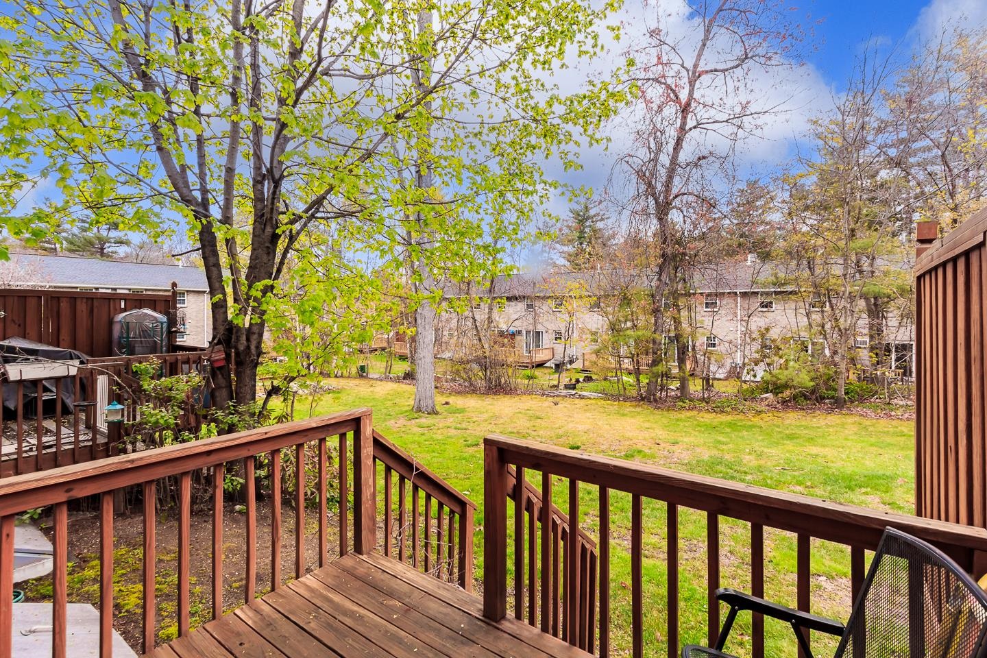 24 Fieldstone Drive