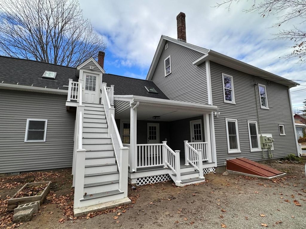 Photo of 123 East Main Street, Bradford, NH 03221 (MLS # 5083485)