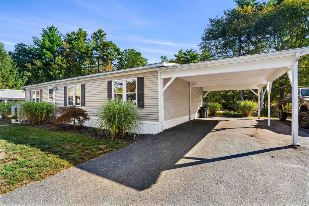 Photo of 19 My Way, Goffstown, NH 03045 (MLS # 5078247)