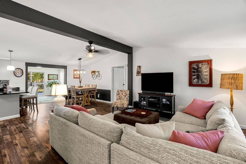 Photo of 19 My Way, Goffstown, NH 03045 (MLS # 5078247)