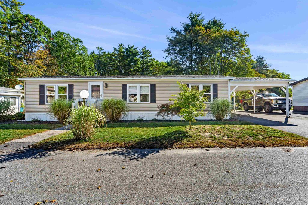 Photo of 19 My Way, Goffstown, NH 03045 (MLS # 5078247)