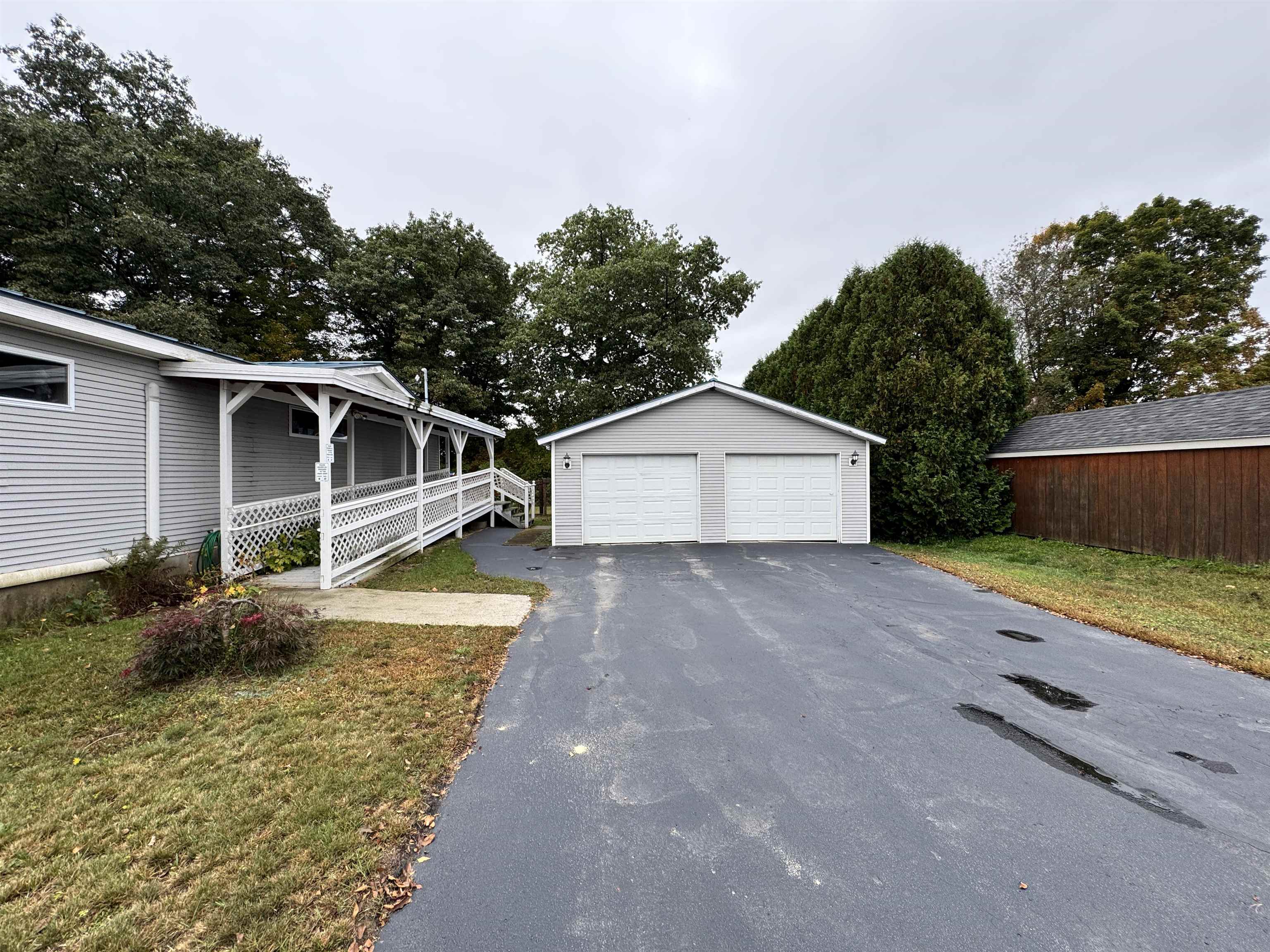 2849 Dartmouth College Highway