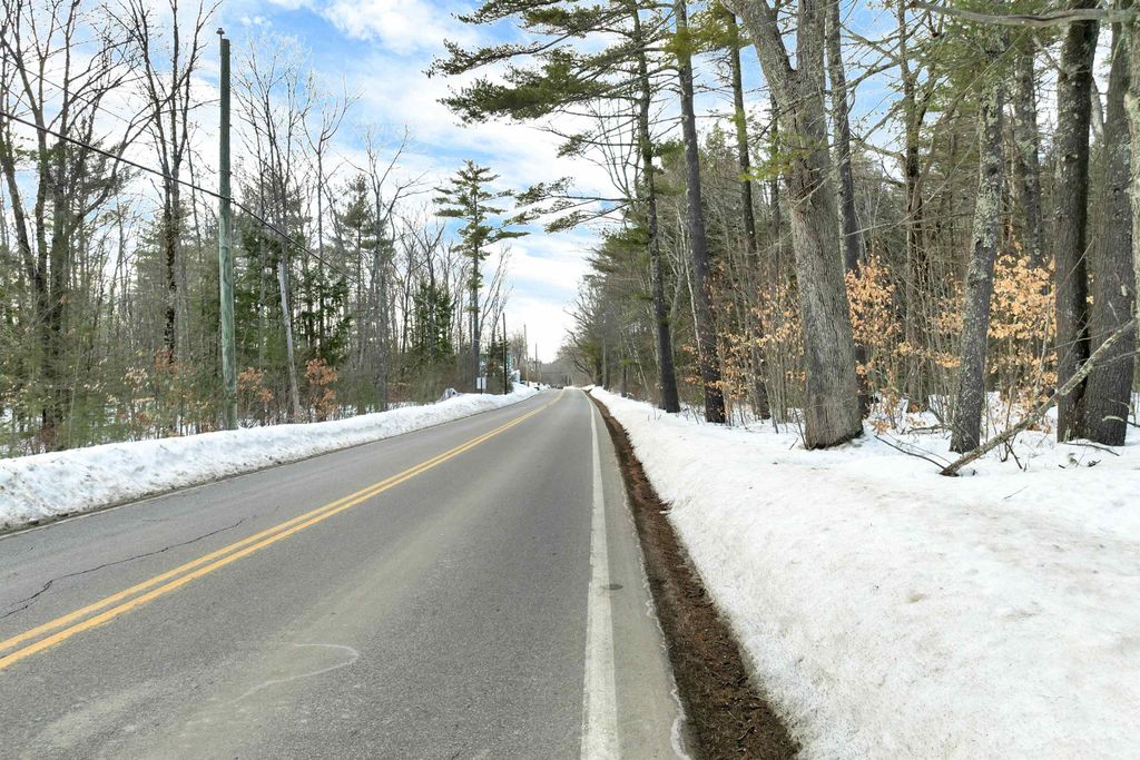 Photo of 0 Dowboro Road, Pittsfield, NH 03263 (MLS # 5078865)