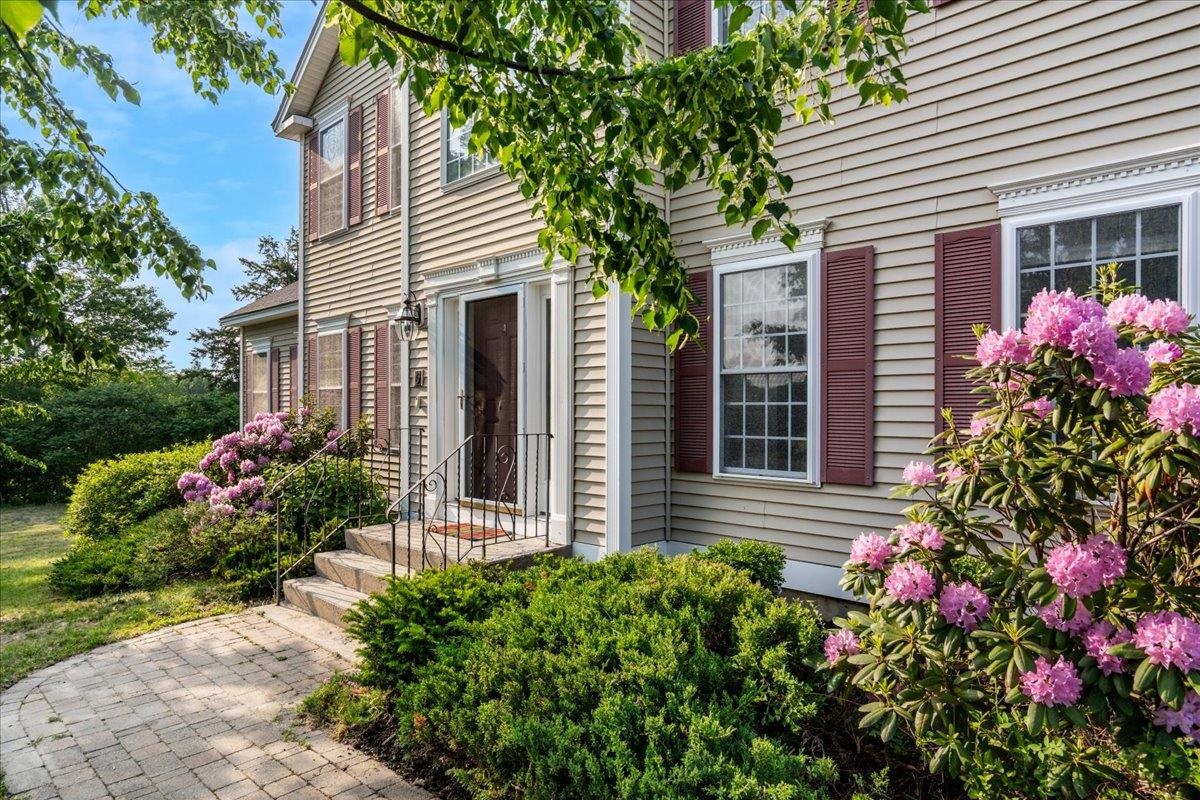 6 Samuels Court