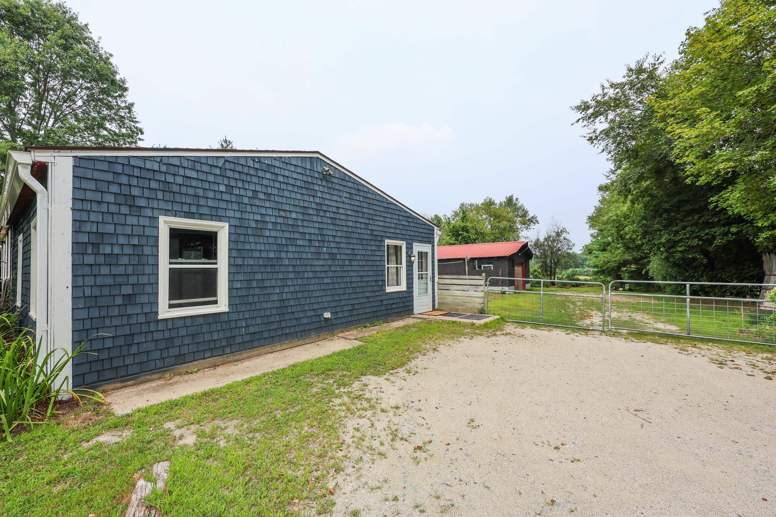 24 Stearns Road