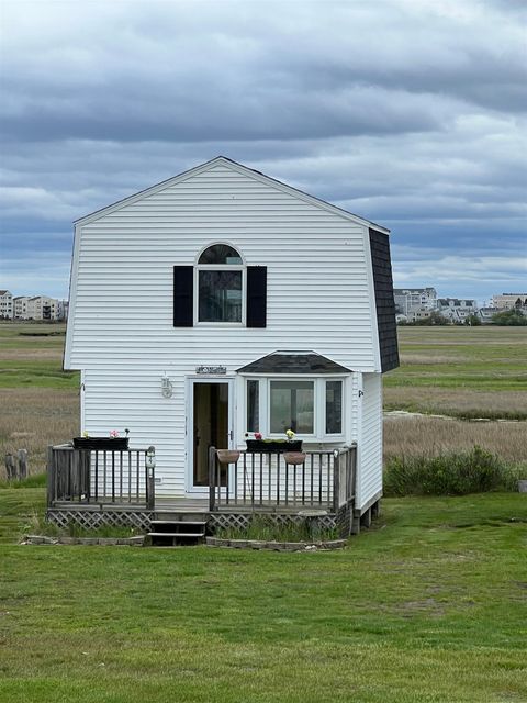 515 Winnacunnet Road 4 Hampton NH 03842