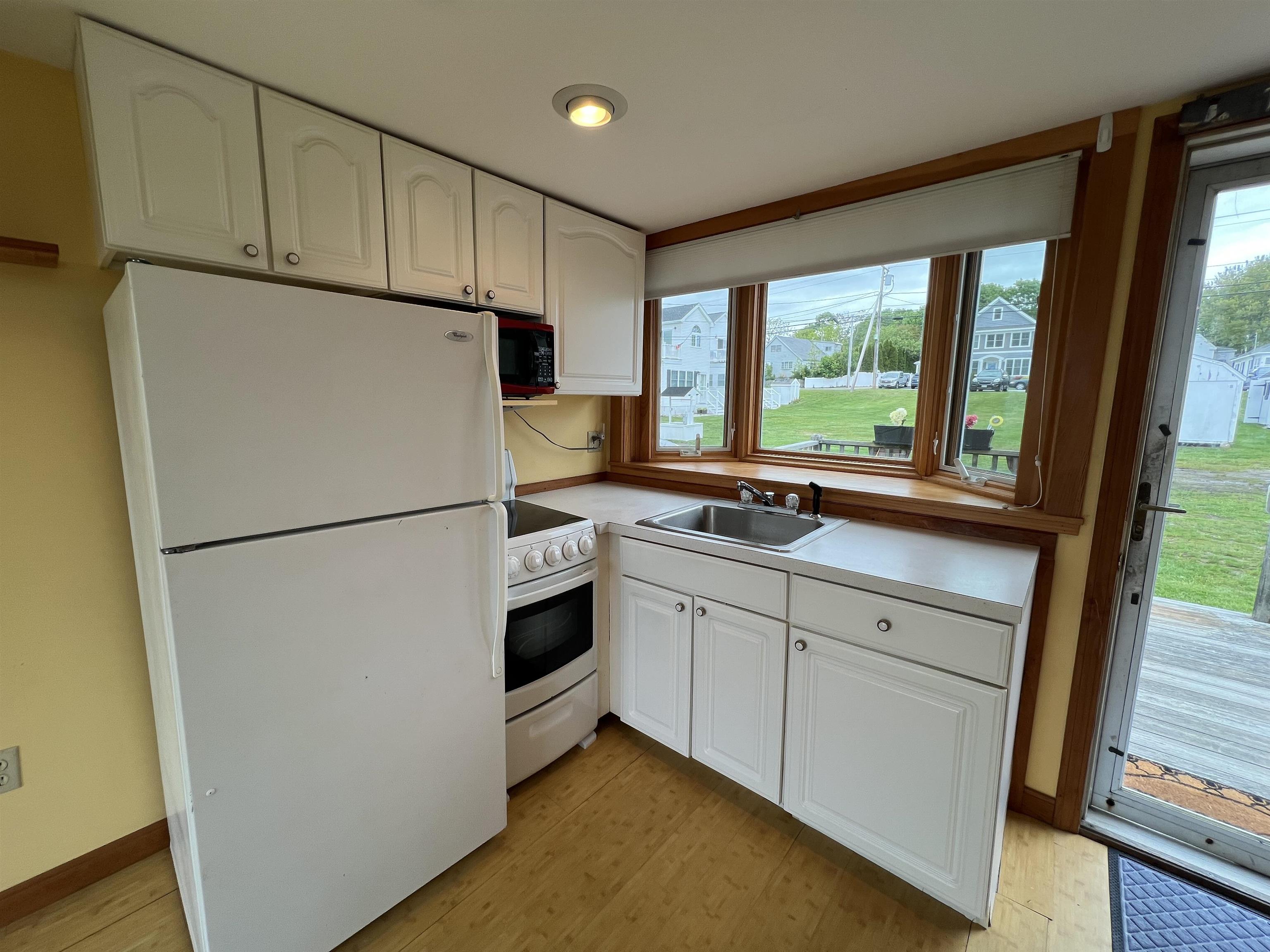 515 Winnacunnet Road 4