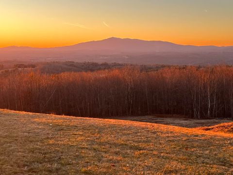 Photo of 55 West View Drive, Peterborough, NH 03458 (MLS # 5082424)