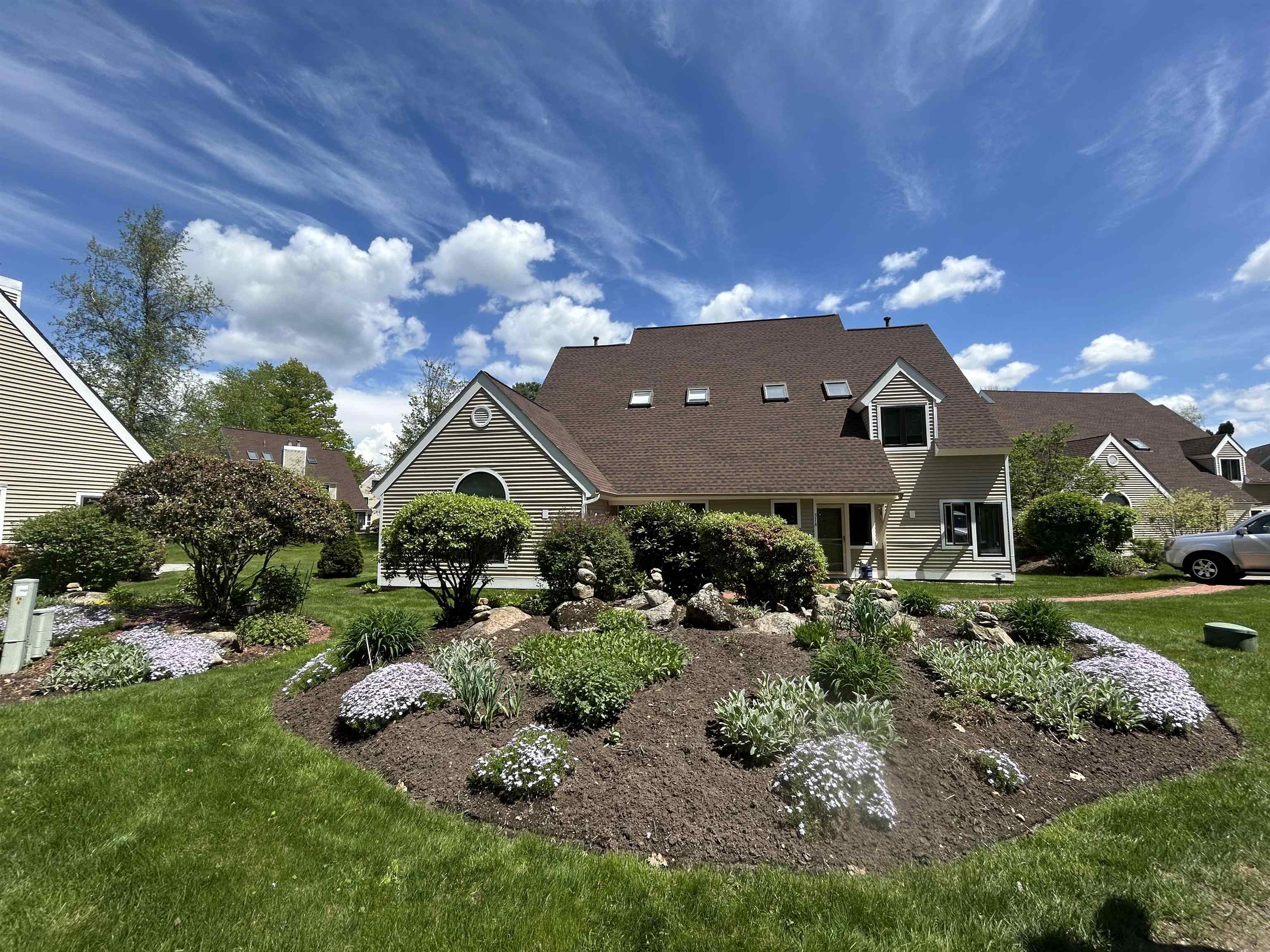 51 Cardinal Drive B
