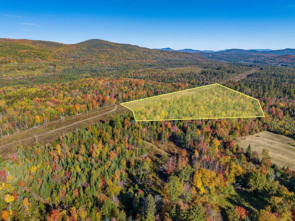 Photo of 0 Evergreen Drive, Dalton, NH 03598 (MLS # 5053512)