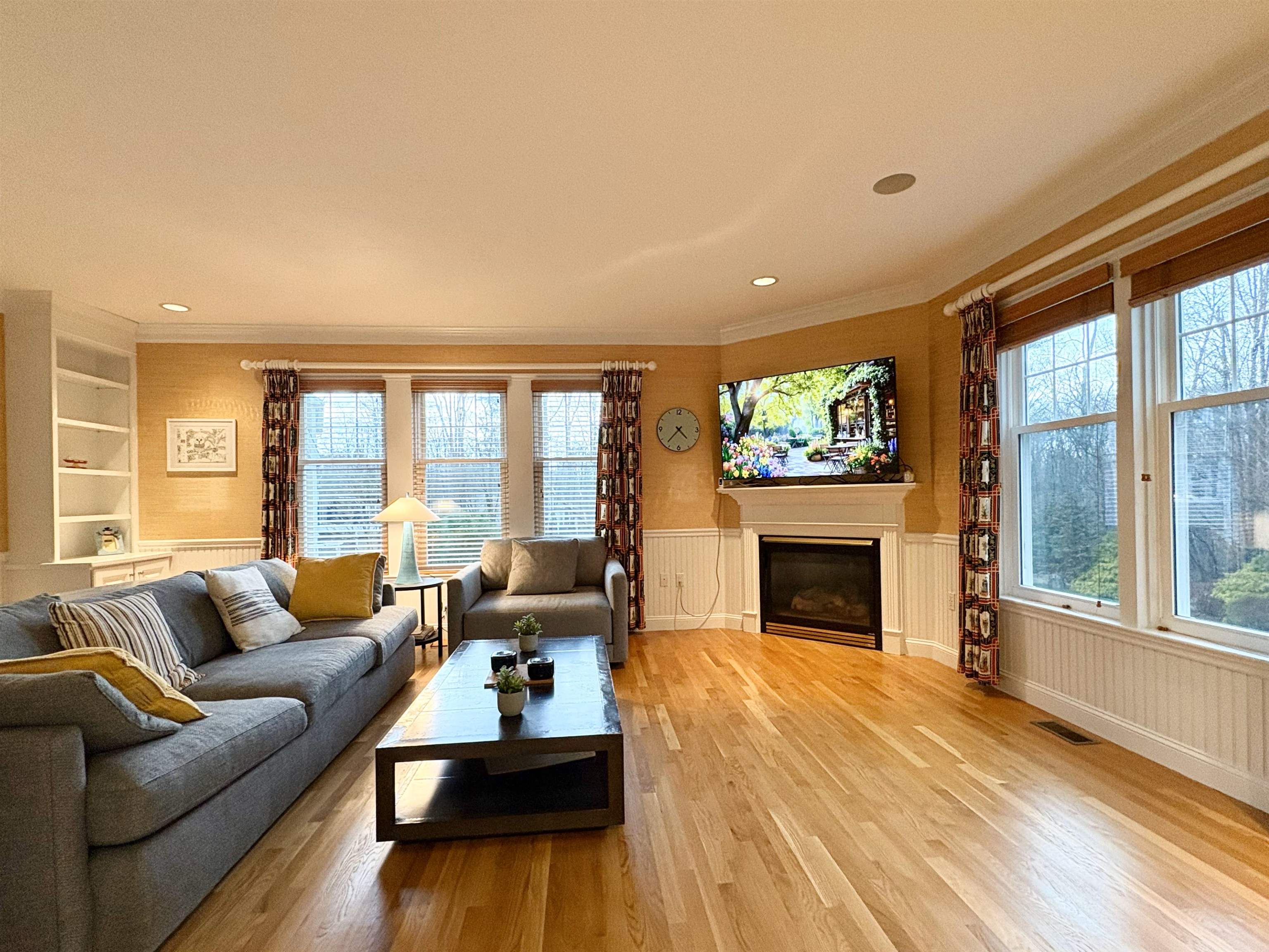 10 Dearborn Brook Circle