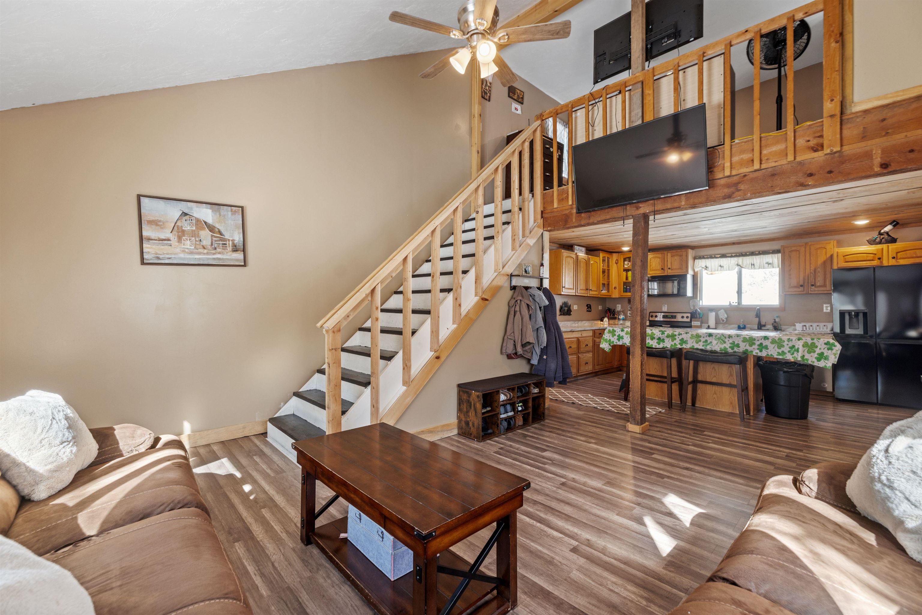 Barnstead, New Hampshire 03218, United States, 3 Bedrooms Bedrooms, ,1 BathroomBathrooms,Residential,Pending,81128