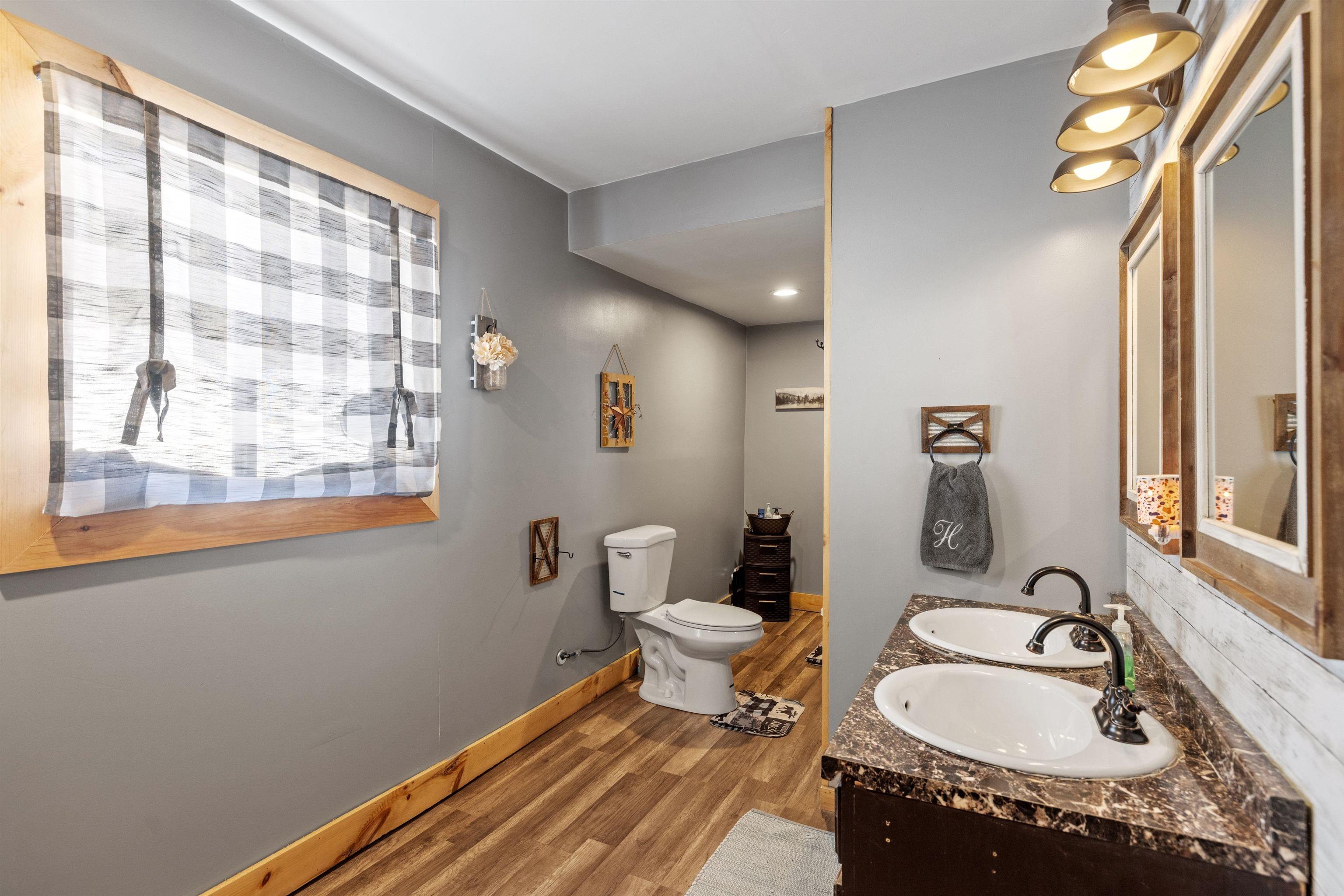 Barnstead, New Hampshire 03218, United States, 3 Bedrooms Bedrooms, ,1 BathroomBathrooms,Residential,Pending,81128