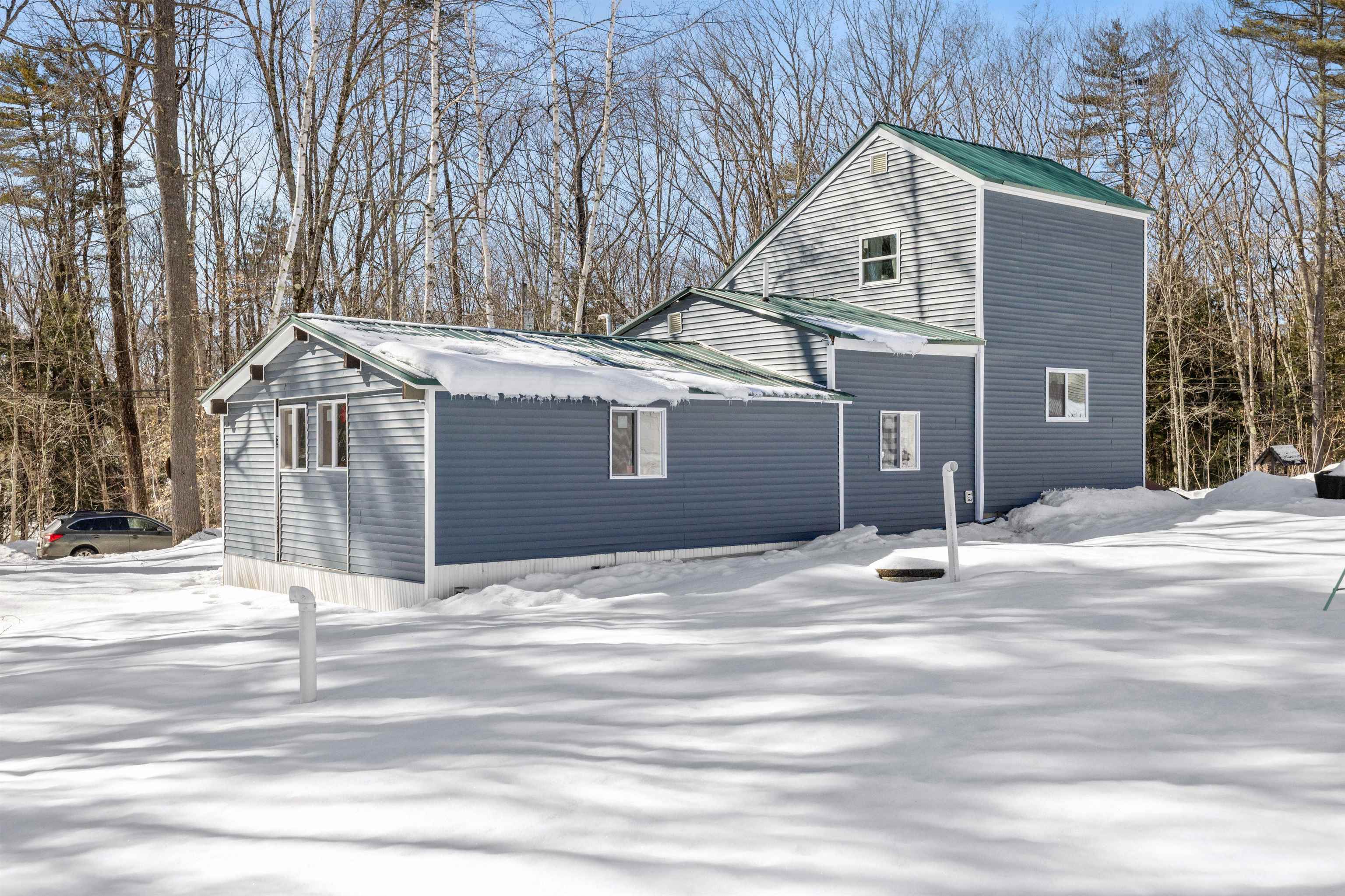 Barnstead, New Hampshire 03218, United States, 3 Bedrooms Bedrooms, ,1 BathroomBathrooms,Residential,Pending,81128