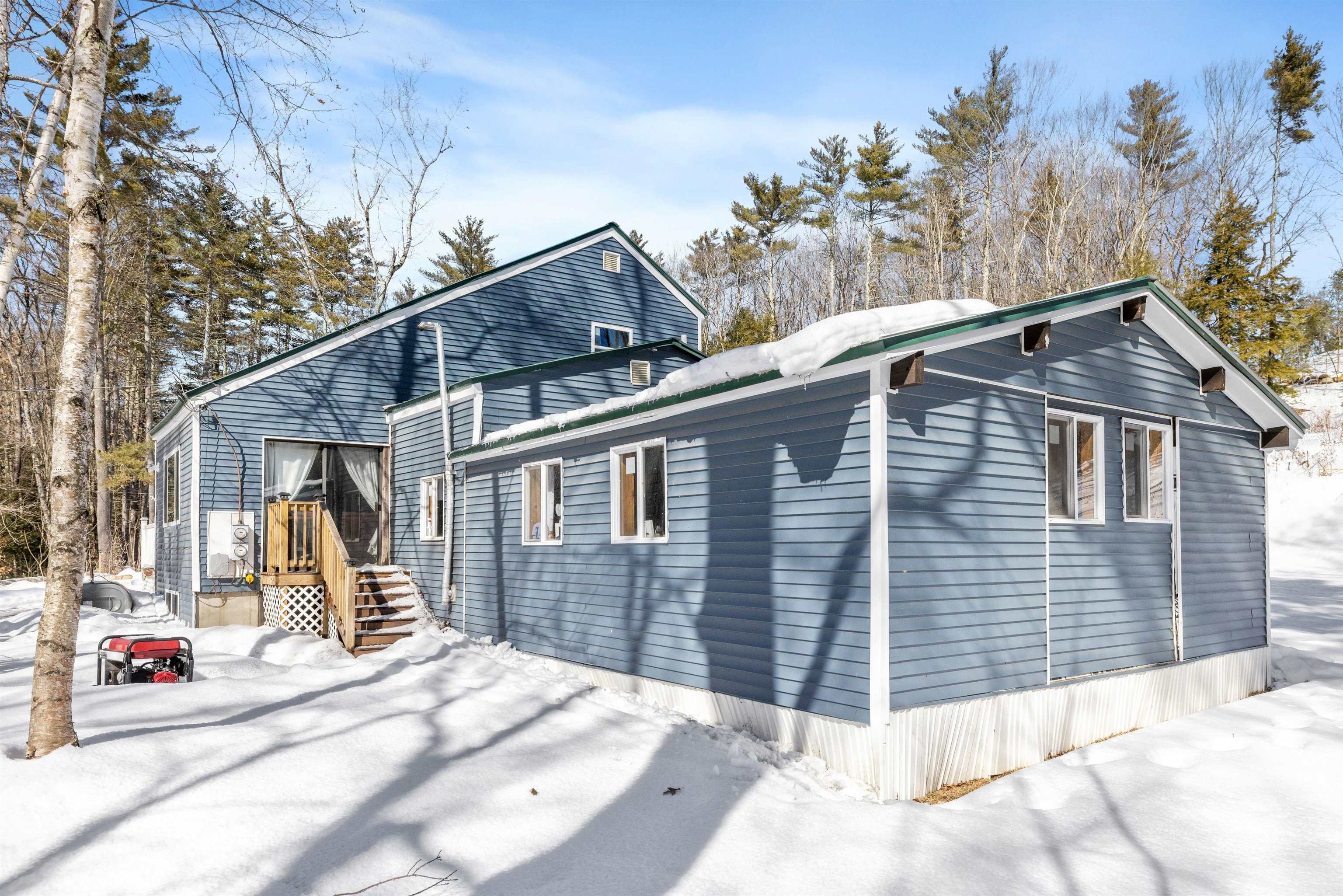 Barnstead, New Hampshire 03218, United States, 3 Bedrooms Bedrooms, ,1 BathroomBathrooms,Residential,Pending,81128