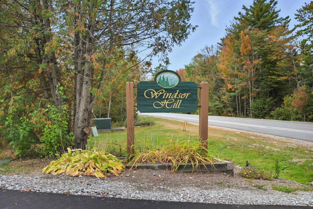 Photo of 3 Chippawa Way #23, Waterville Valley, NH 03215 (MLS # 5073514)