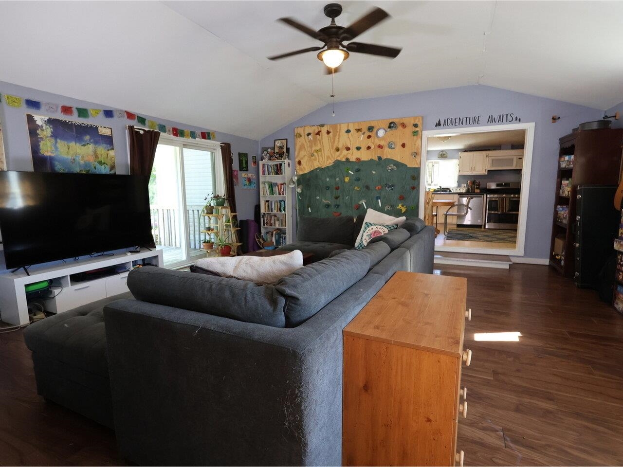 218 Highland Estates Drive