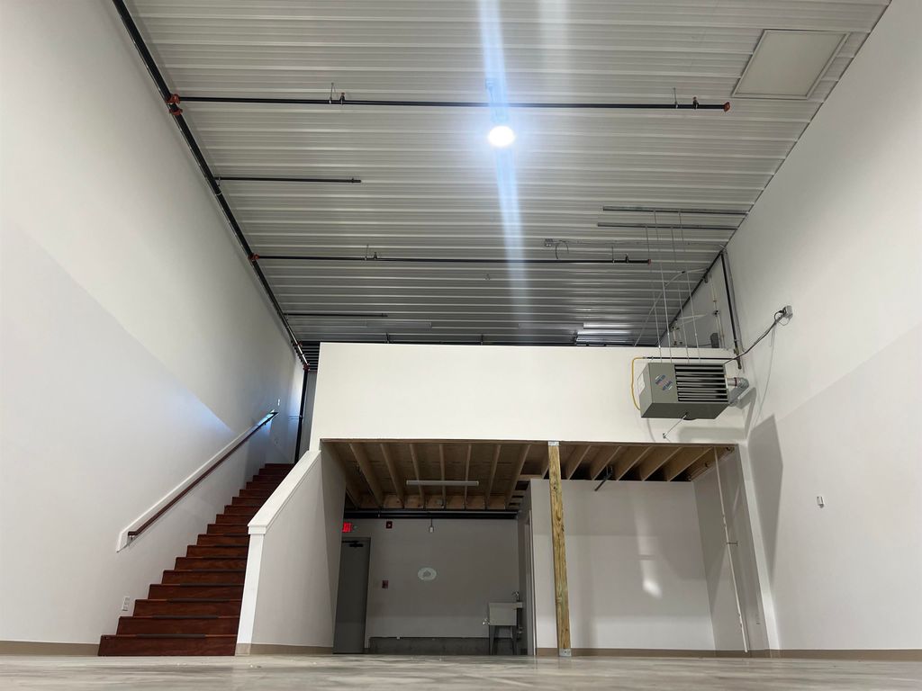 Photo of 4 Peabody Annex #10 W 162, Derry, NH 03038 (MLS # 5042835)