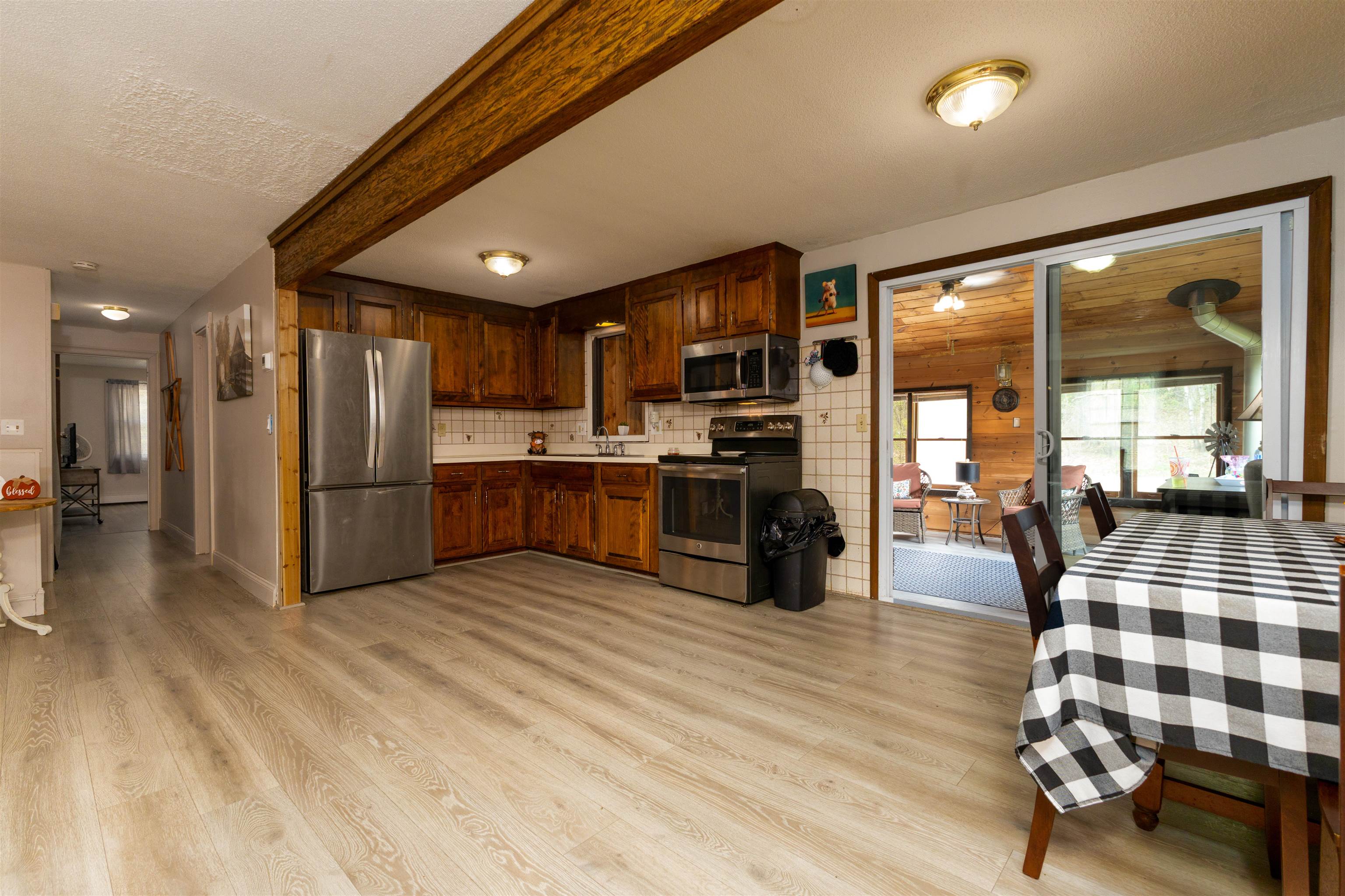 3 Snowshoe Hill Road
