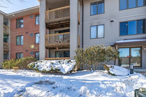 Photo of 300 Candlewood Park #336, Nashua, NH 03062 (MLS # 5071658)