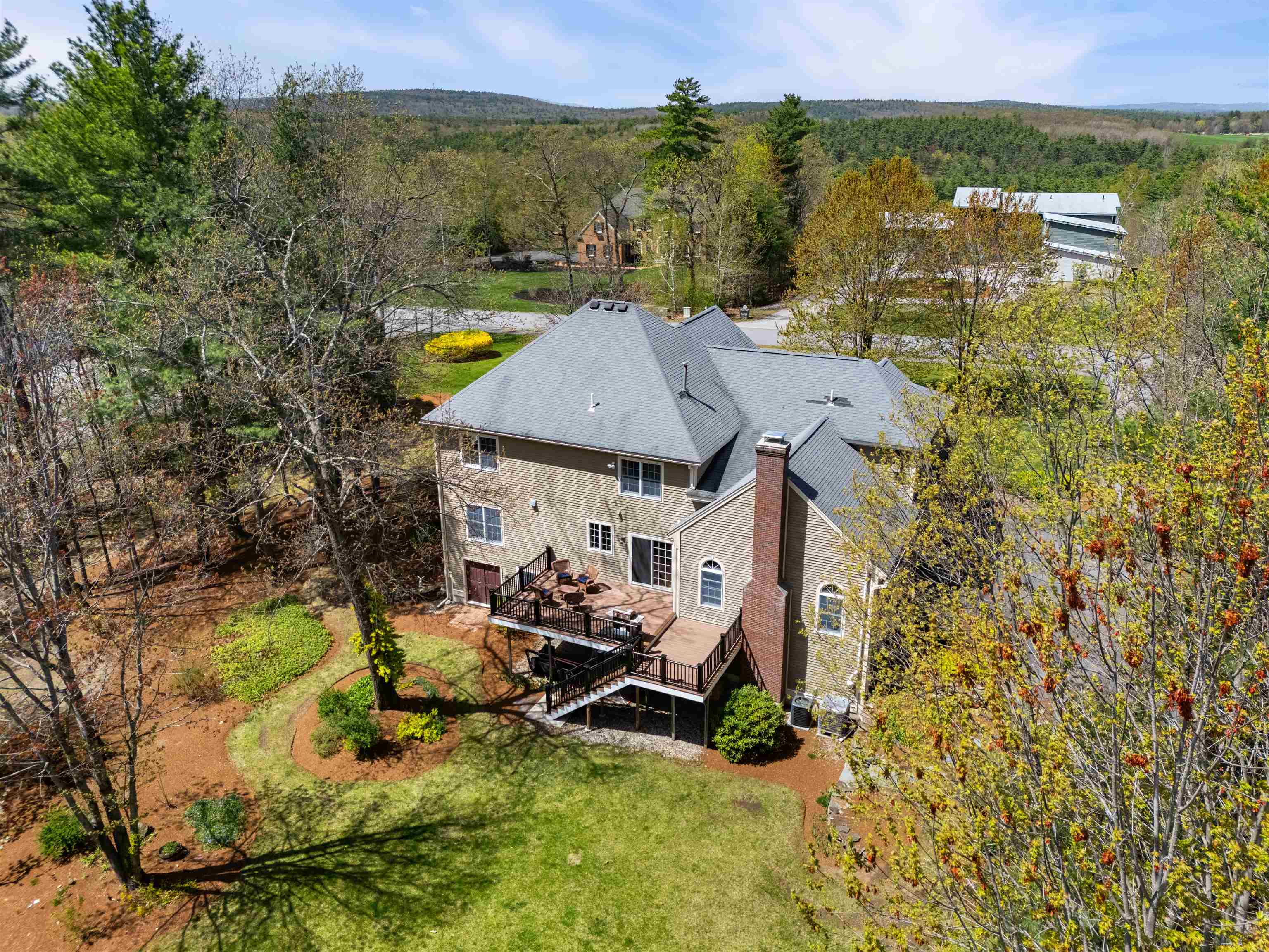 45 Long Hill Road