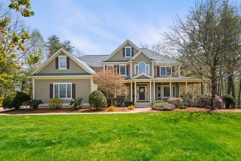 45 Long Hill Road Hollis NH 03049