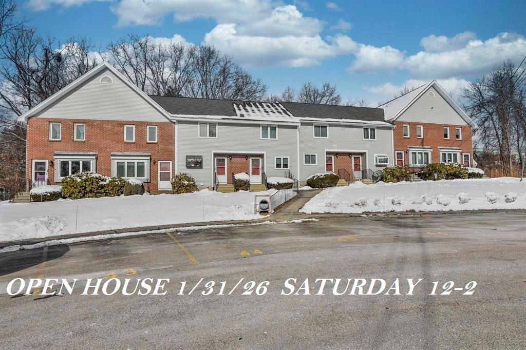 Photo of 47 Willow Creek Drive, Hudson, NH 03051 (MLS # 5074663)