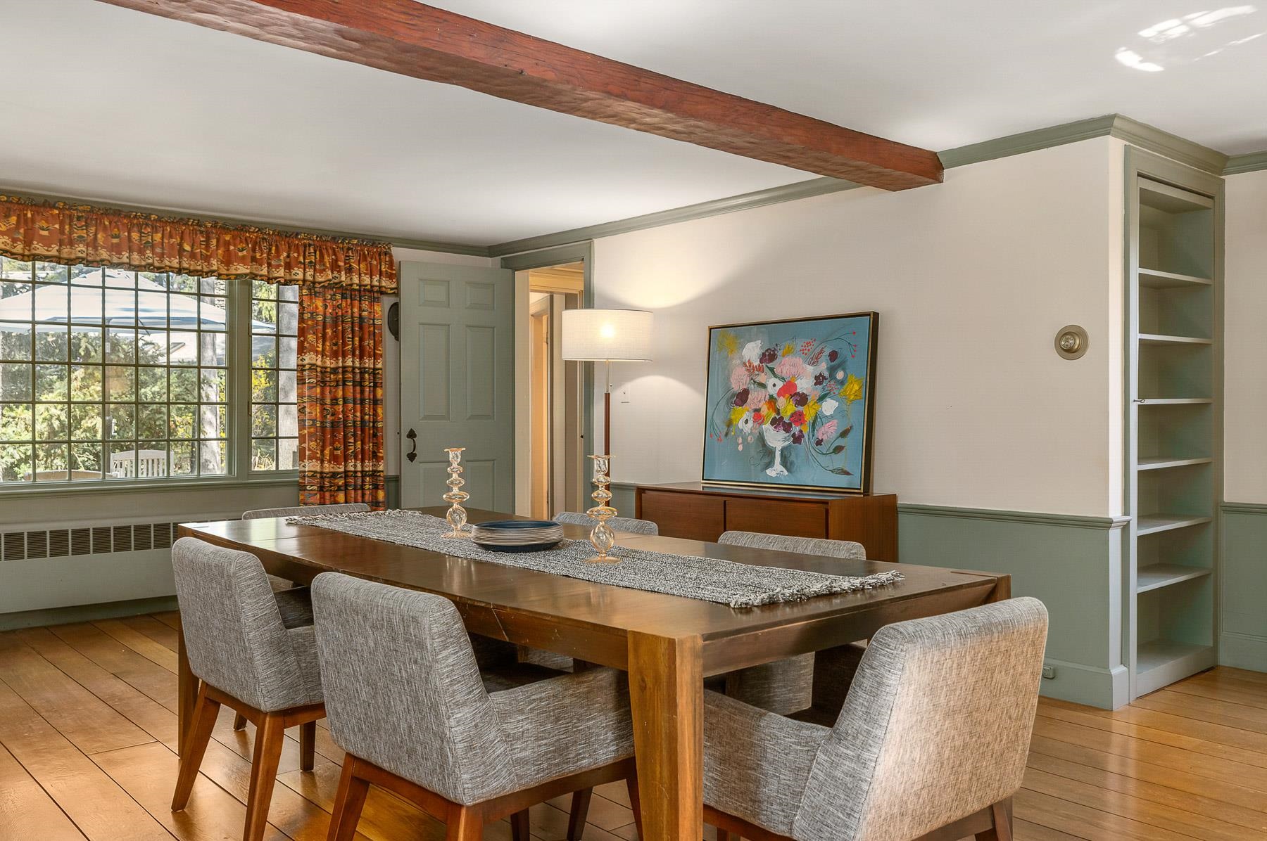 Portsmouth, New Hampshire 03801, United States, 3 Bedrooms Bedrooms, ,4 BathroomsBathrooms,Residential,Pending,116499