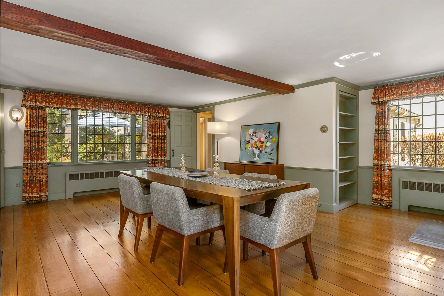 Portsmouth, New Hampshire 03801, United States, 3 Bedrooms Bedrooms, ,4 BathroomsBathrooms,Residential,Pending,116499