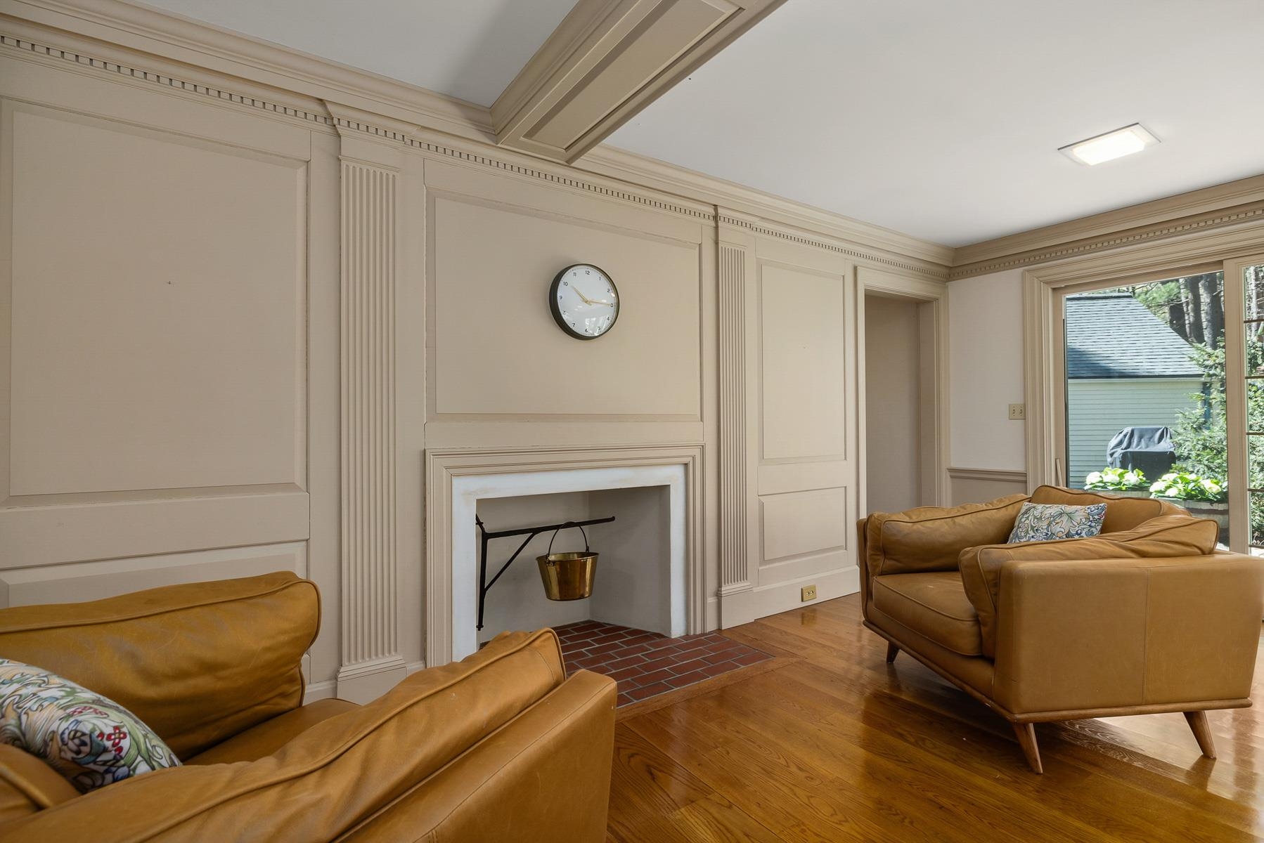 Portsmouth, New Hampshire 03801, United States, 3 Bedrooms Bedrooms, ,4 BathroomsBathrooms,Residential,Pending,116499