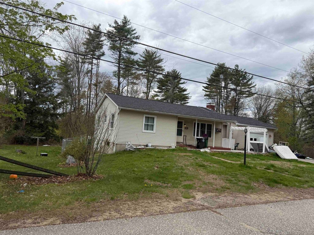 Photo of 30 Hampshire Drive, Franklin, NH 03235 (MLS # 5089275)