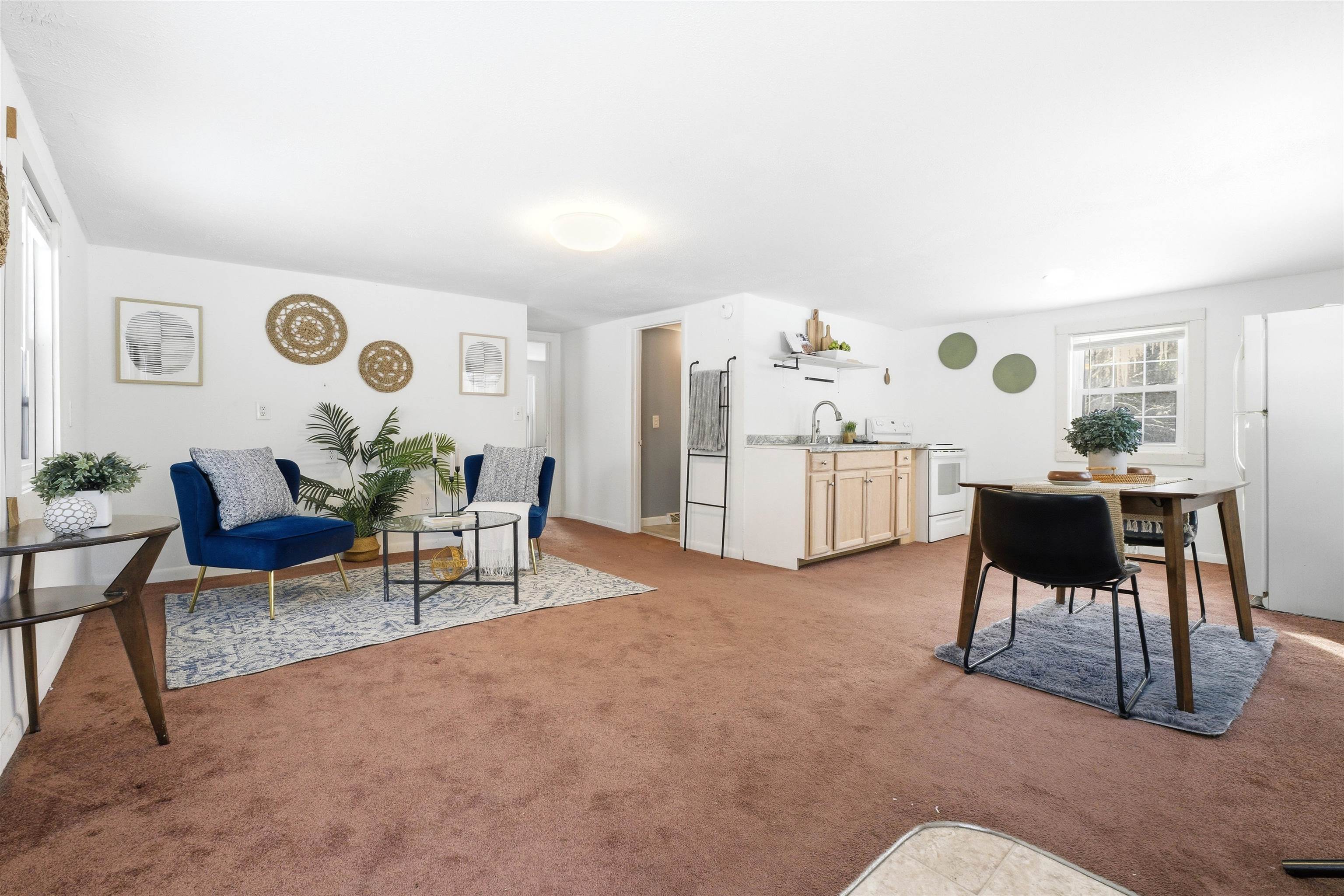 16 Bowen School Road