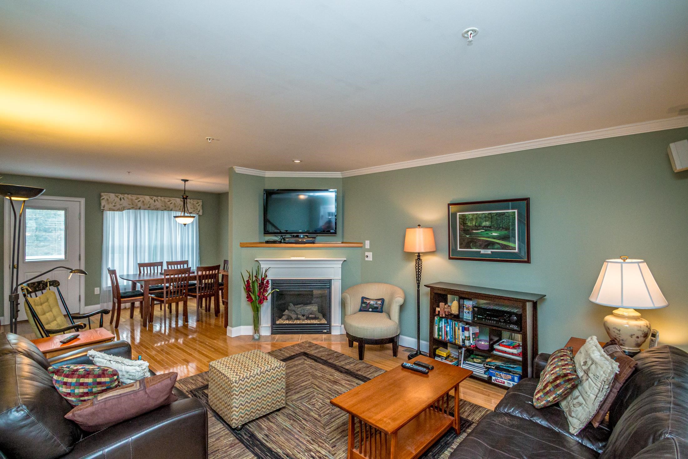 23 Intervale Outlook Circle Unit 8