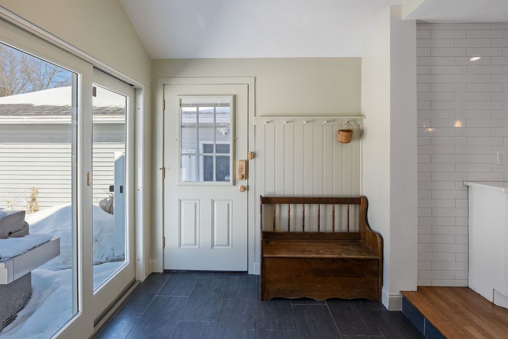 Photo of 26 Eayers Pond Road, Hudson, NH 03051 (MLS # 5078421)