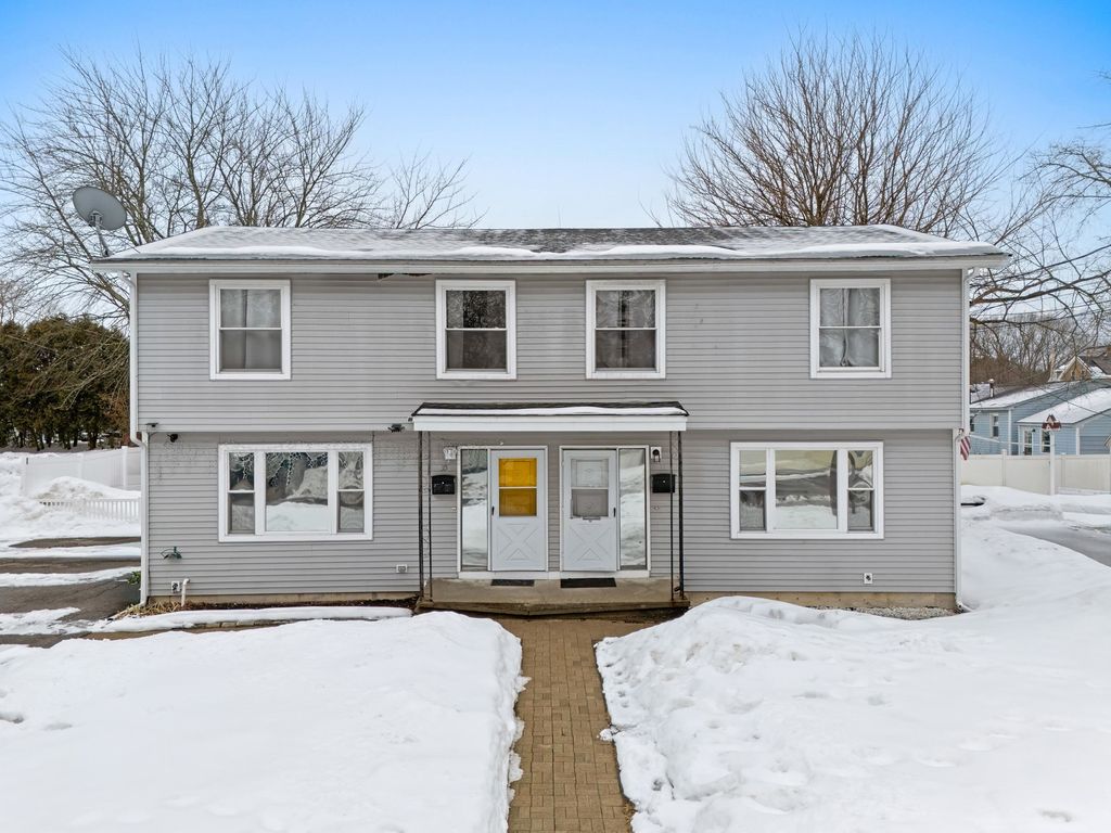 Photo of 3335 Ferson Street, Nashua, NH 03060 (MLS # 5078911)