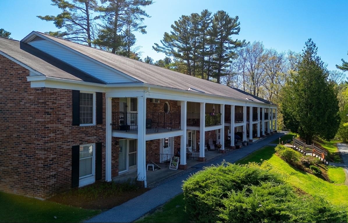 Photo 1 of 21 — 100 Kennedy Drive 74, South Burlington, VT 05403