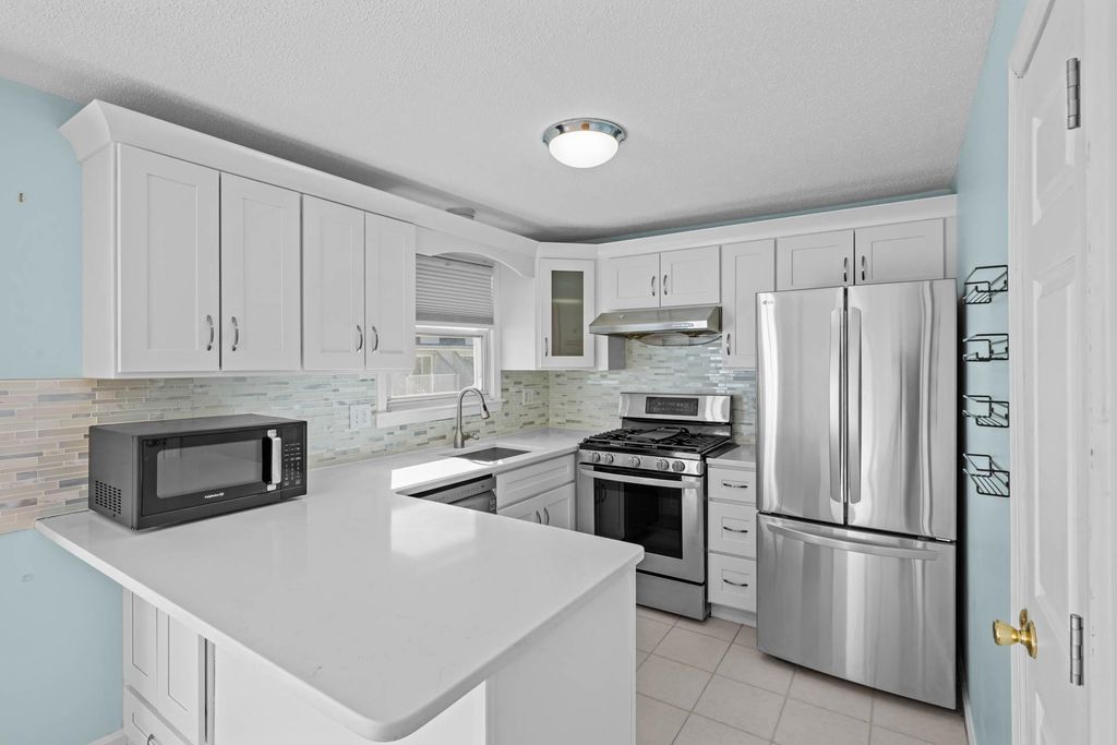 Photo of 31 Bluestone Drive #31, Nashua, NH 03060 (MLS # 5080565)