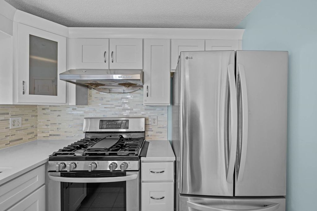 Photo of 31 Bluestone Drive #31, Nashua, NH 03060 (MLS # 5080565)