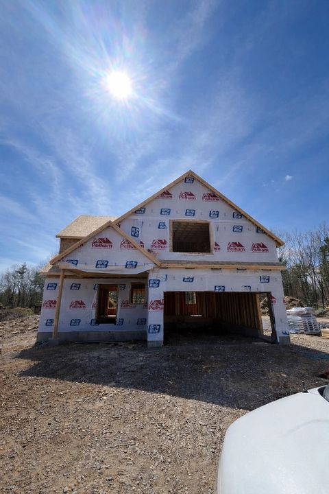 Photo of 15 Mica Drive #12, Raymond, NH 03077 (MLS # 5083483)