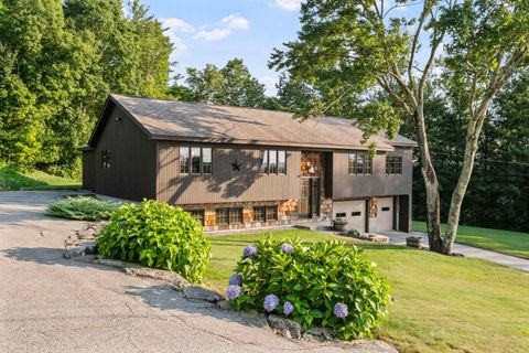 Photo of 68 Woodwells Garrison Road, Hopkinton, NH 03229 (MLS # 5081365)