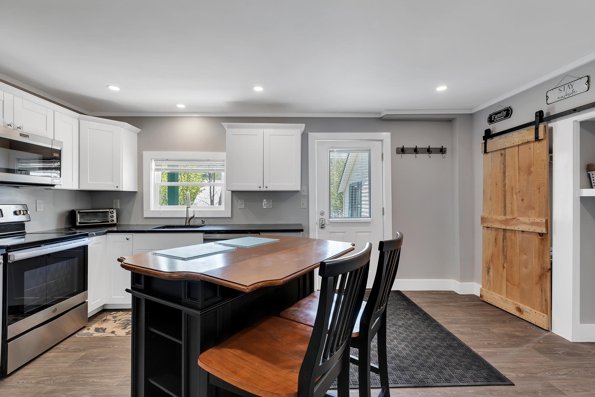 12 Commonwealth Avenue