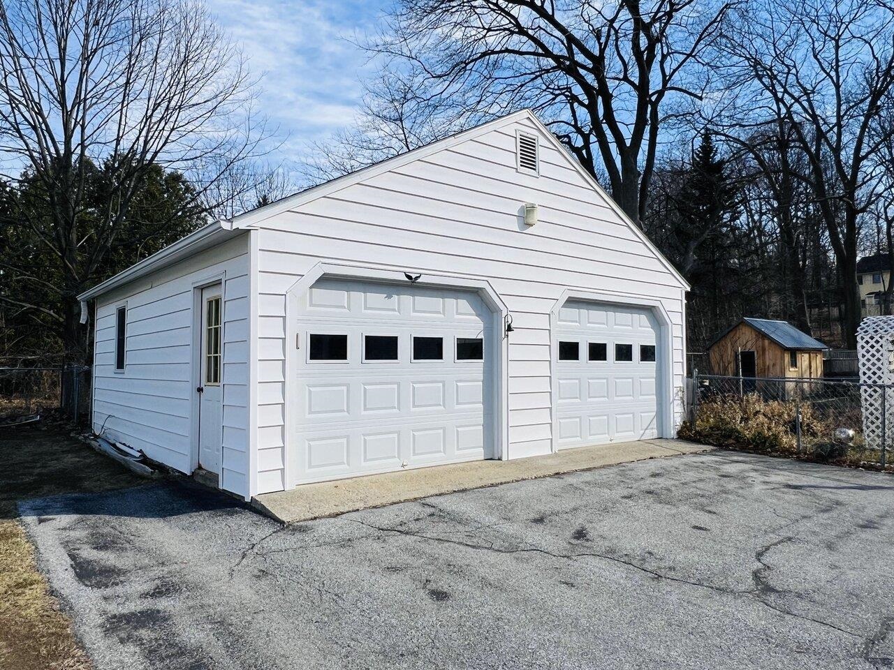 38 Clymer Street