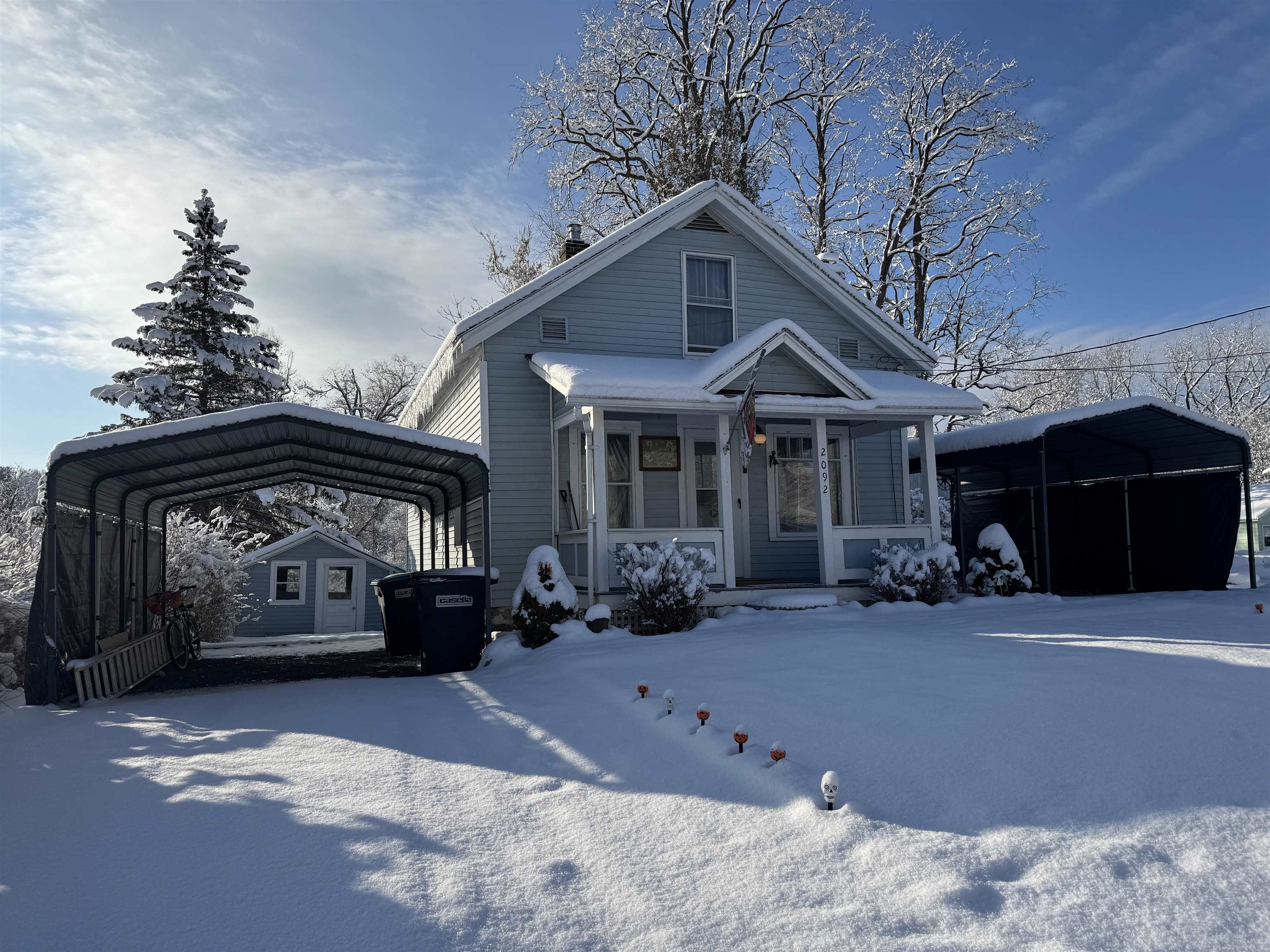 2092 N Bennington Road