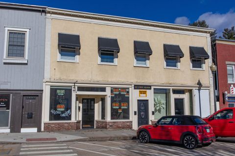 111 Union Square Milford NH 03055