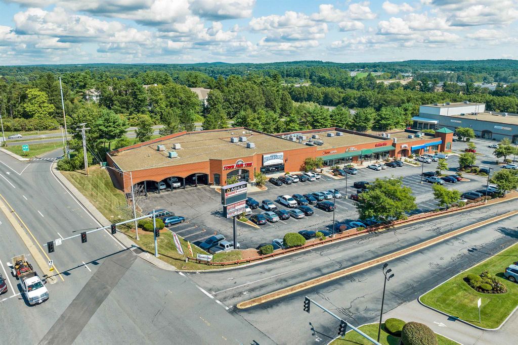 Photo of 166 Daniel Webster Highway, Nashua, NH 03060 (MLS # 5078063)