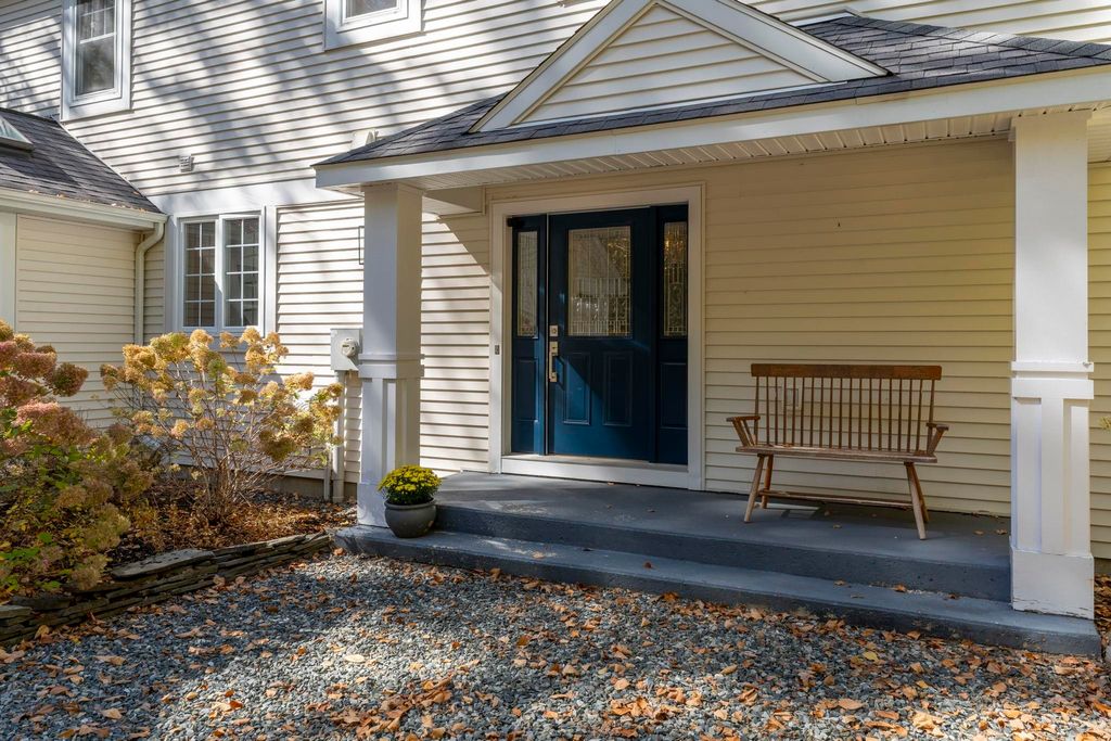 Photo of 148 Broad Cove Drive, Concord, NH 03303 (MLS # 5065258)