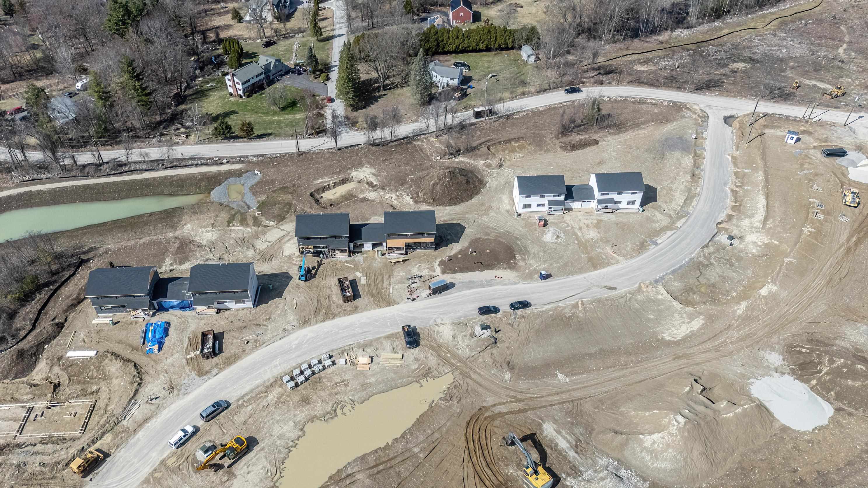 21 Windsor Lane A