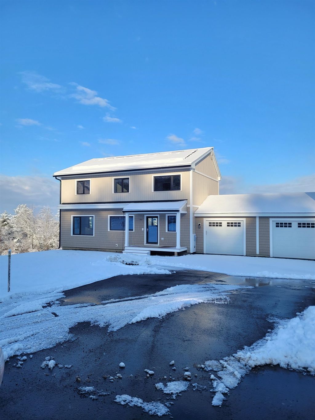 Photo of 21 Windsor Lane #A, Hudson, NH 03051 (MLS # 5013010)