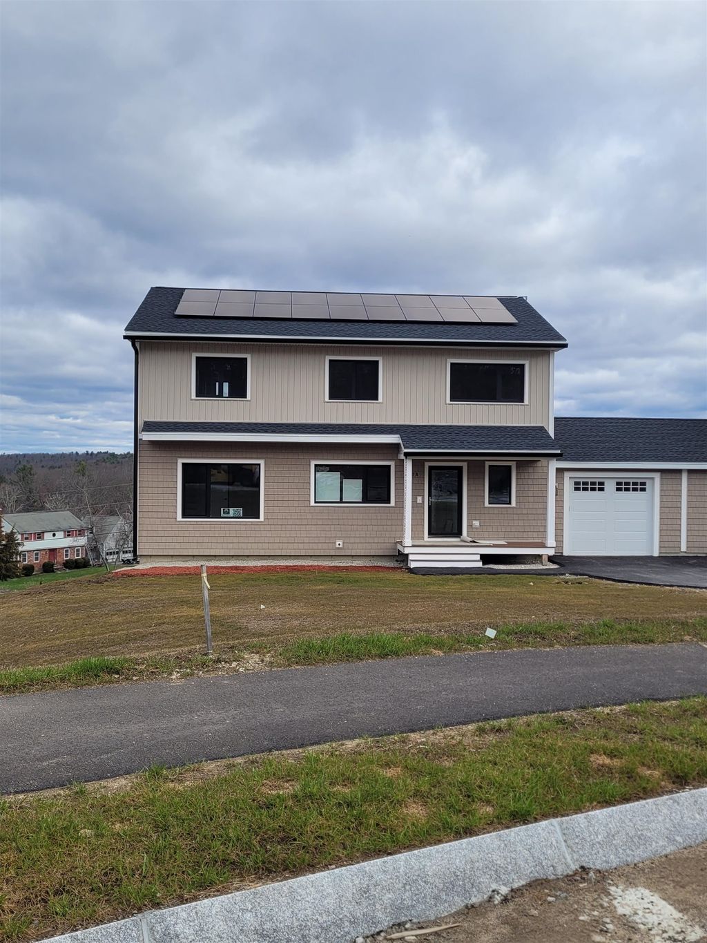 Photo of 21 Windsor Lane #A, Hudson, NH 03051 (MLS # 5013010)