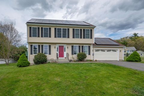 Photo of 23 Normandy Way, Nashua, NH 03063 (MLS # 5088141)
